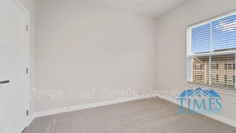 416 Paperbark Square property image