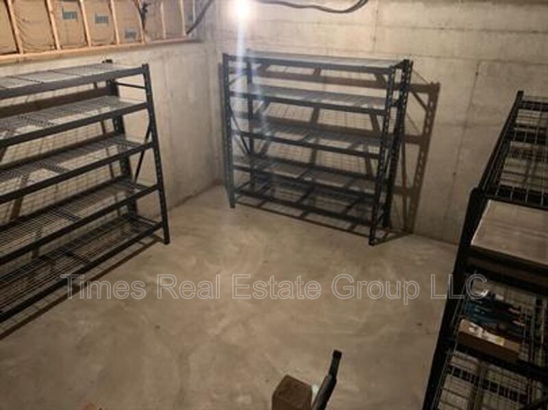 436 West 5th Avenue property image