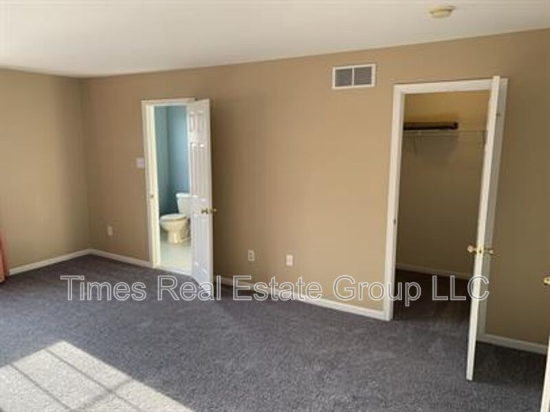 436 West 5th Avenue property image