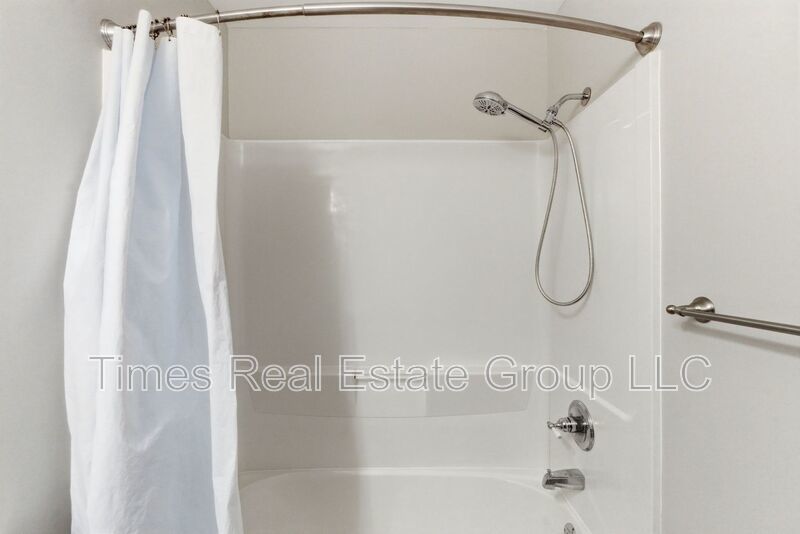 Charming 3-Bedroom Home with Community Pool in Hedgerow Culbertson Run – Downingtown, PA property image