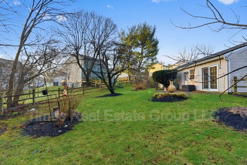 Charming 3-Bedroom Home with Community Pool in Hedgerow Culbertson Run – Downingtown, PA property image