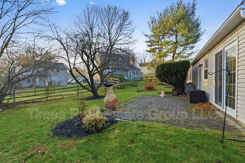 Charming 3-Bedroom Home with Community Pool in Hedgerow Culbertson Run – Downingtown, PA property image