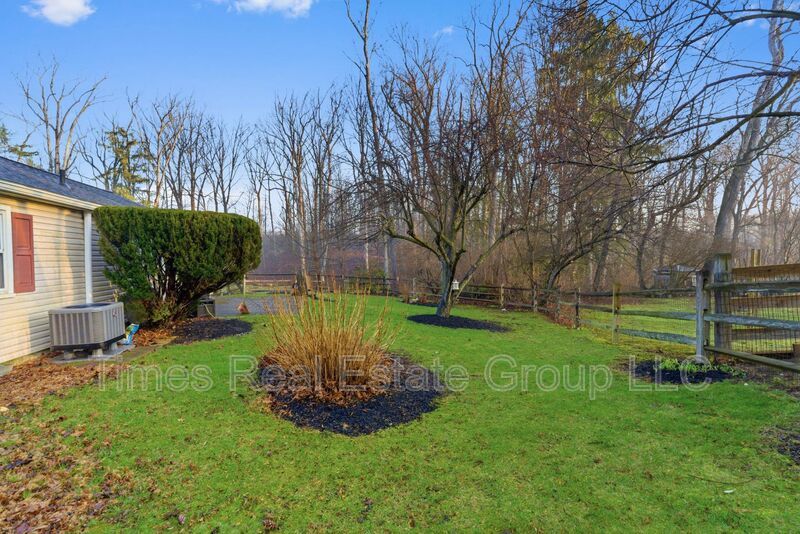 Charming 3-Bedroom Home with Community Pool in Hedgerow Culbertson Run – Downingtown, PA property image