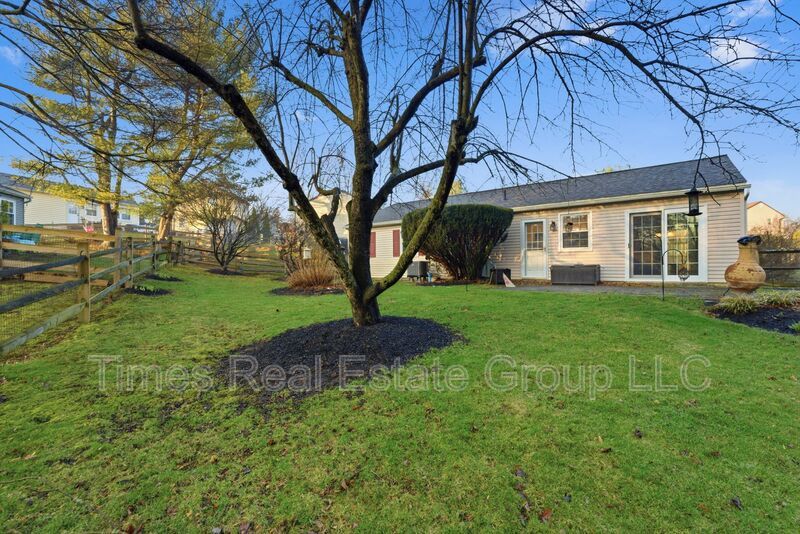 Charming 3-Bedroom Home with Community Pool in Hedgerow Culbertson Run – Downingtown, PA property image