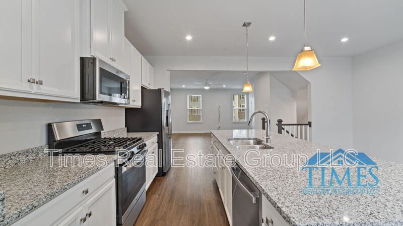 416 Paperbark Square property image